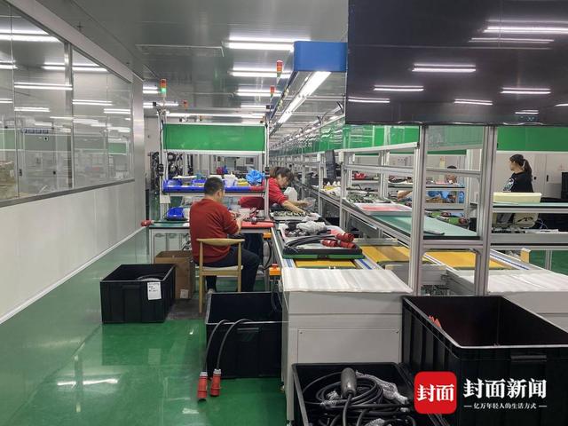 四川省新能源產品加速“出?！保舷掠纹髽I出口訂單齊增長丨決戰四季度 大干一百天