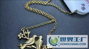 青島歐美飾品外貿(mào)原單 復古花卉合金鏤空項鏈混批指南