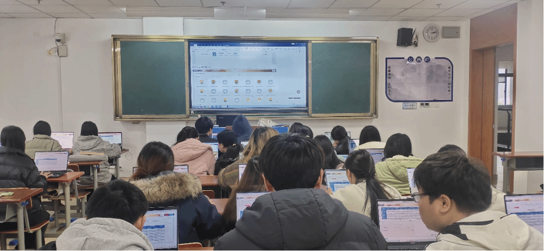產教融合，數智賦能——江蘇旅游職業學院經濟管理學院開展專業實踐教學周系列活動之實踐教學平臺深度探索