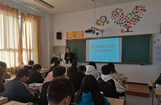 校企協同育人 慶陽職業技術學院電子信息工程系攜手甘肅蝙蝠科技共建實踐教學新平臺